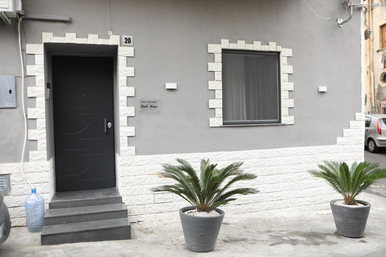 Appartamento Santi House Catania Esterno foto